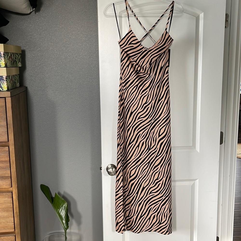NEW with tags Lulus Animal print slip dress size M
